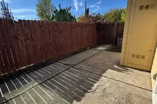4693 Ardmore Ave, Olivehurst, CA 95961 - Photo 38