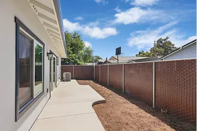 1721 N Golden Gate Avenue, Stockton, CA 95205 - Photo 46