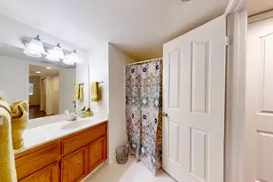 7340 Hamden Pl, Sacramento, CA 95842 - Photo 42