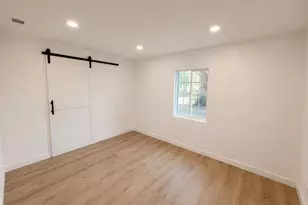 1214 Pioneer Ave, Turlock, CA 95380 - Photo 10