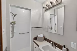 4736 F Pkwy, Sacramento, CA 95823 - Photo 20