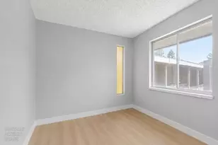 1326 Oak Terrace Ct, Sacramento, CA 95825 - Photo 6