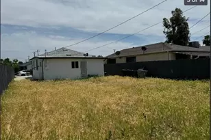 5930 W 79th St, Sacramento, CA 95824 - Photo 8