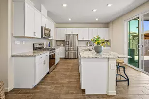 3048 Lemonade Ln, Roseville, CA 95747 - Photo 6