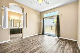 9063 Old Creek Dr, Elk Grove, CA 95758 - Photo 32
