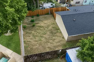 336 1st St, Livingston, CA 95334 - Photo 24