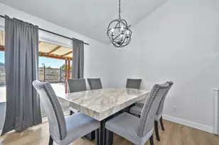384 Du Bois Ave, Sacramento, CA 95838 - Photo 6