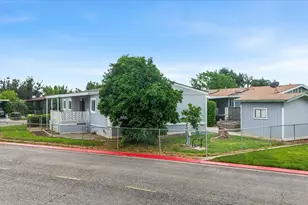 Newbrook Circle, Riverbank, CA 95367 - Photo 38