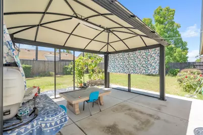 9516 Grasmeer Way, Elk Grove, CA 95624 - Photo 34
