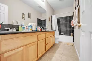 9516 Grasmeer Way, Elk Grove, CA 95624 - Photo 24