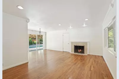 21 W Mayfair Avenue, Stockton, CA 95207 - Photo 8