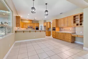 425 Crescent Dr, Roseville, CA 95678 - Photo 20