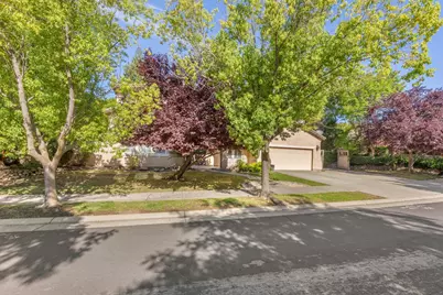 425 Crescent Drive, Roseville, CA 95678 - Photo 2