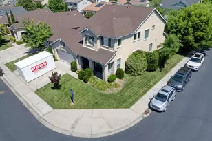 13317 Harbor Dr, Waterford, CA 95386 - Photo 2