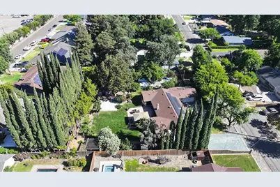 2236 Idaho Avenue, Stockton, CA 95204 - Photo 30
