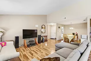 1840 Village Dr, Tracy, CA 95376 - Photo 6