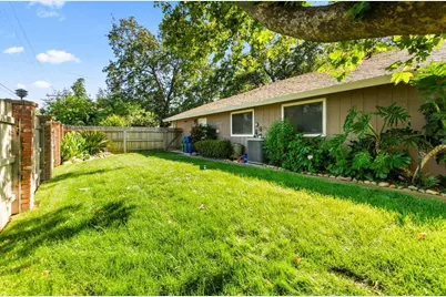 5443 Bridge Creek Lane, Carmichael, CA 95608 - Photo 34