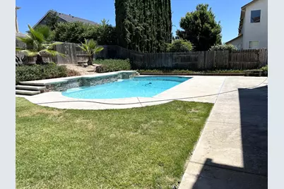 13211 Rivercrest Drive, Waterford, CA 95386 - Photo 18
