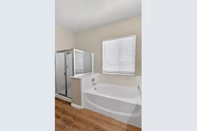 8161 Grisham Way, Elk Grove, CA 95758 - Photo 38