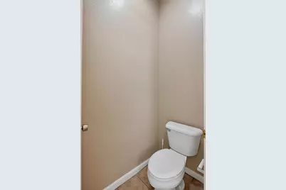 8161 Grisham Way, Elk Grove, CA 95758 - Photo 44