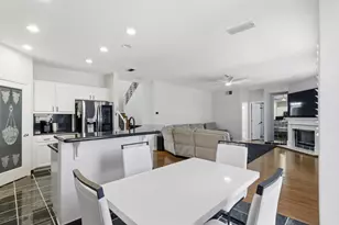 11 Sabre Ct, Sacramento, CA 95835 - Photo 20