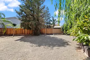 1555 Monterey Ct, Tracy, CA 95376 - Photo 46
