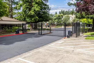 4903 Country View Ln, Fair Oaks, CA 95628 - Photo 38