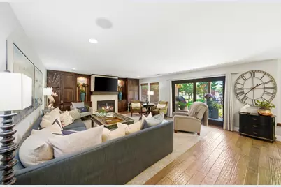 9033 Laguna Lake Way, Elk Grove, CA 95758 - Photo 16