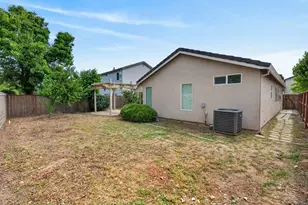 9772 Sand Hollow Way, Elk Grove, CA 95757 - Photo 40