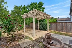 9772 Sand Hollow Way, Elk Grove, CA 95757 - Photo 42