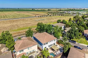 4060 Clarewood Way, Sacramento, CA 95835 - Photo 54
