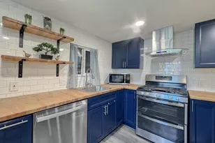 White River Ln, Sacramento, CA 95842 - Photo 8