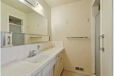 2307 Estate Drive, Stockton, CA 95209 - Photo 26