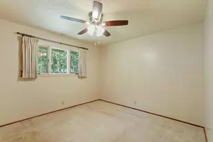 2307 Estate Dr, Stockton, CA 95209 - Photo 20