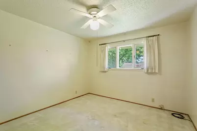 2307 Estate Drive, Stockton, CA 95209 - Photo 18