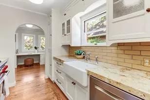 2549 San Jose Way, Sacramento, CA 95817 - Photo 18