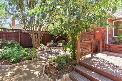 2549 San Jose Way, Sacramento, CA 95817 - Photo 32
