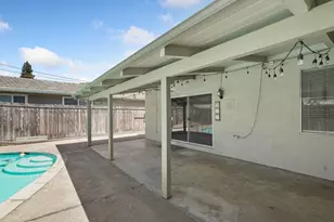 1711 W Tokay St, Lodi, CA 95242 - Photo 30