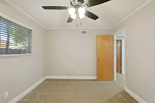 1711 W Tokay St, Lodi, CA 95242 - Photo 20