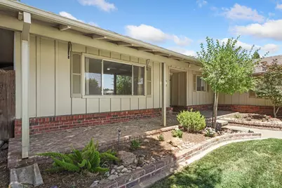 1711 W Tokay Street, Lodi, CA 95242 - Photo 4