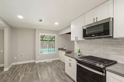 1711 W Tokay Street, Lodi, CA 95242 - Photo 10
