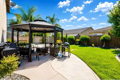 2441 Jubilee Drive, Turlock, CA 95380 - Photo 2