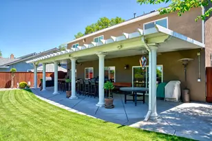 7117 Schooner Ct, Stockton, CA 95219 - Photo 32