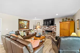 7117 Schooner Ct, Stockton, CA 95219 - Photo 16