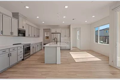 412 Fallen Leaf Street, West Sacramento, CA 95605 - Photo 16