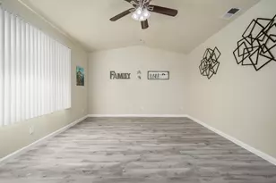 9244 Rogers Rd, Sacramento, CA 95829 - Photo 10