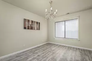 9244 Rogers Rd, Sacramento, CA 95829 - Photo 6