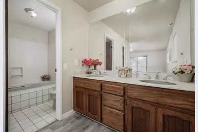 9244 Rogers Road, Sacramento, CA 95829 - Photo 48