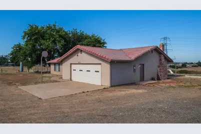 9244 Rogers Road, Sacramento, CA 95829 - Photo 2