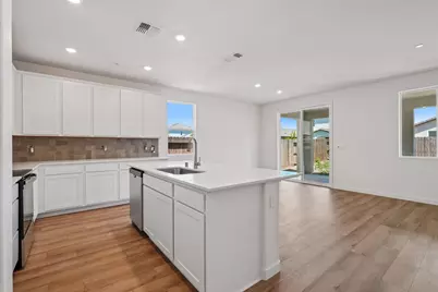 1525 Carp Way, Sacramento, CA 95832 - Photo 10